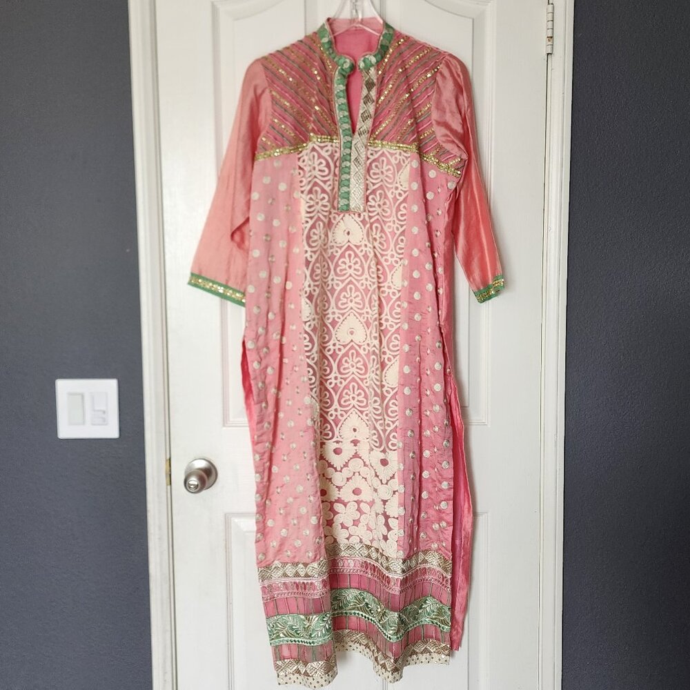Pink Embroidered Kurta Set with Salwar Pants & Dupatta